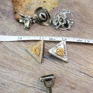 VINTAGE Cowboy Western collar cuffs, tie rings, and bollo tie holder.